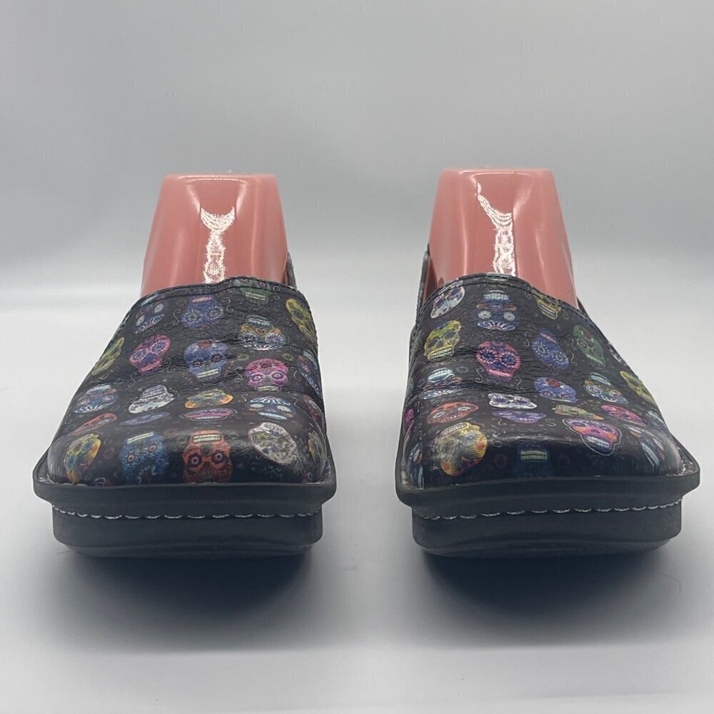 Alegria Women’s Nursing Shoes – Size 40 – Sugar Skull Print – Slip Resistant - Picture 8 of 16
